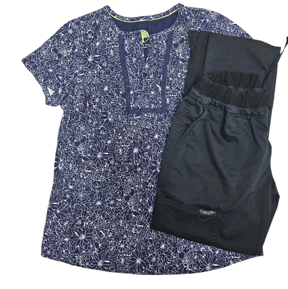 Scrub set